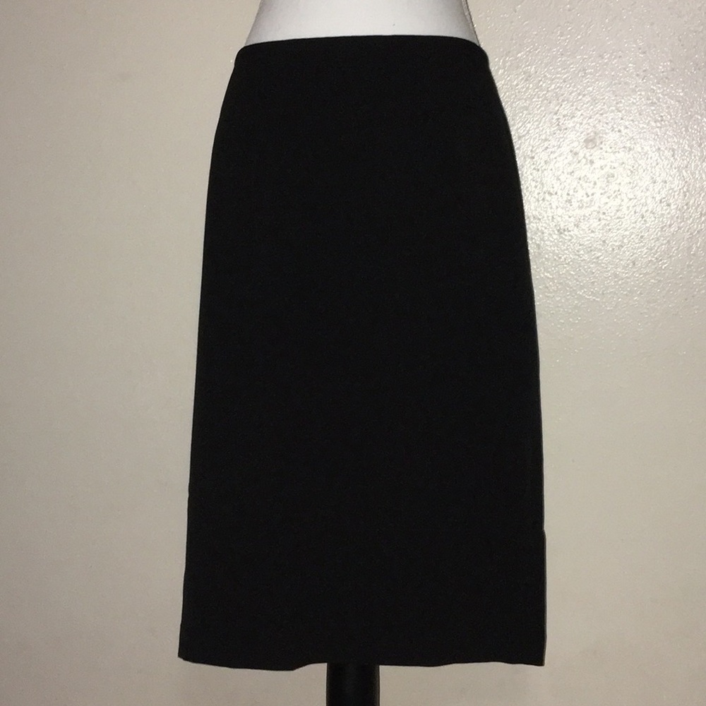 Women’s Black Skirt